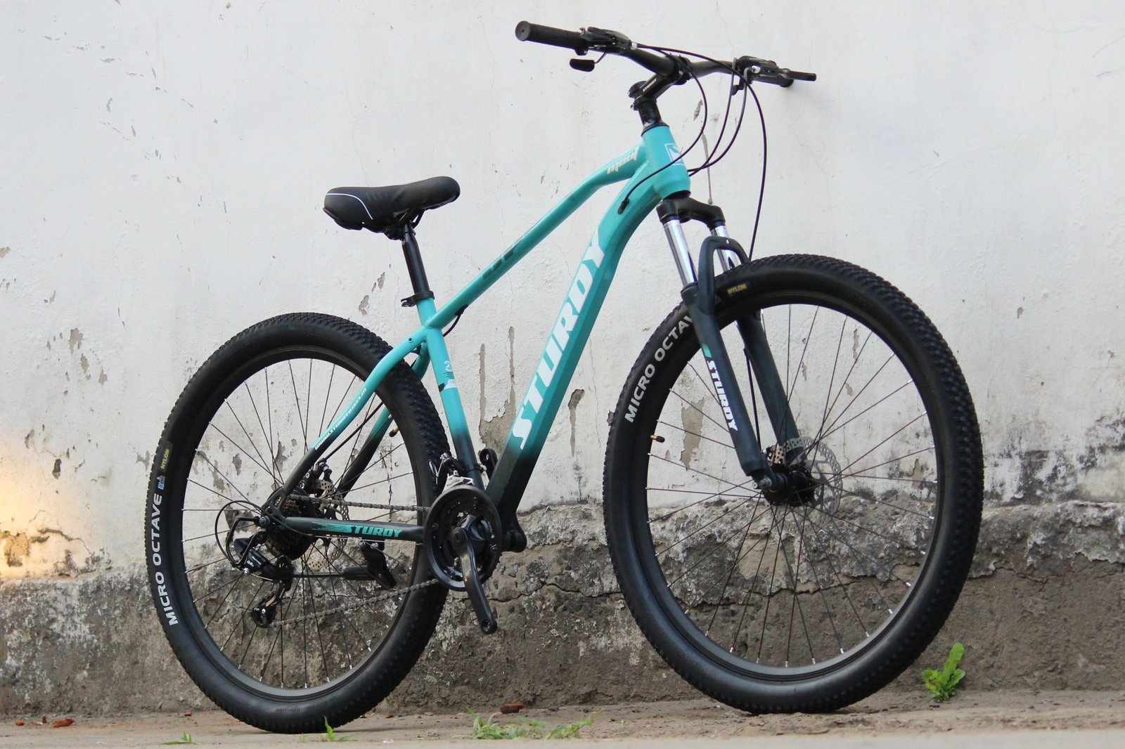 STURDY BIKES MOUT MTB WITH DUAL DISC BRAKES FRONT SUSPENSION- MULTI SPEED