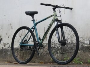 STURDY BIKES AXIRO MTB WITH DUAL DISC BRAKES AND 700C TYRES
